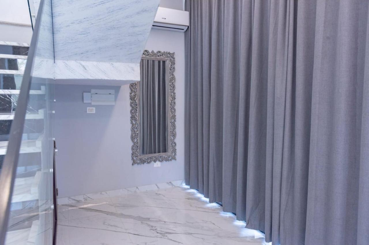 Adam's Luxury Deadsea